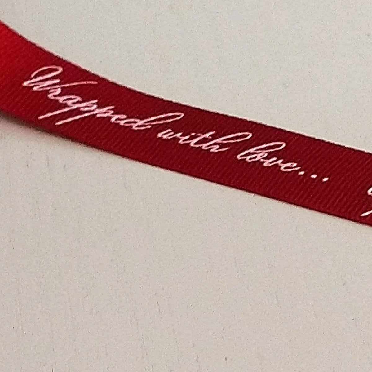 Red Wrapped Rippon 15mm Gift Wrapping Ribbon Choice of Red or Cream – The Crafty Animal UK